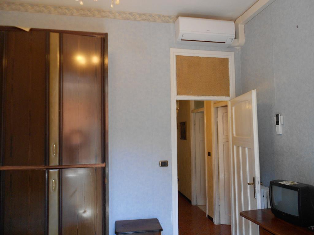 Отель Casa Di Roma Экстерьер фото